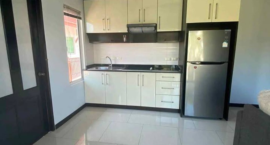 Casa en alquiler de 5 habitaciones en South Pattaya, Pattaya