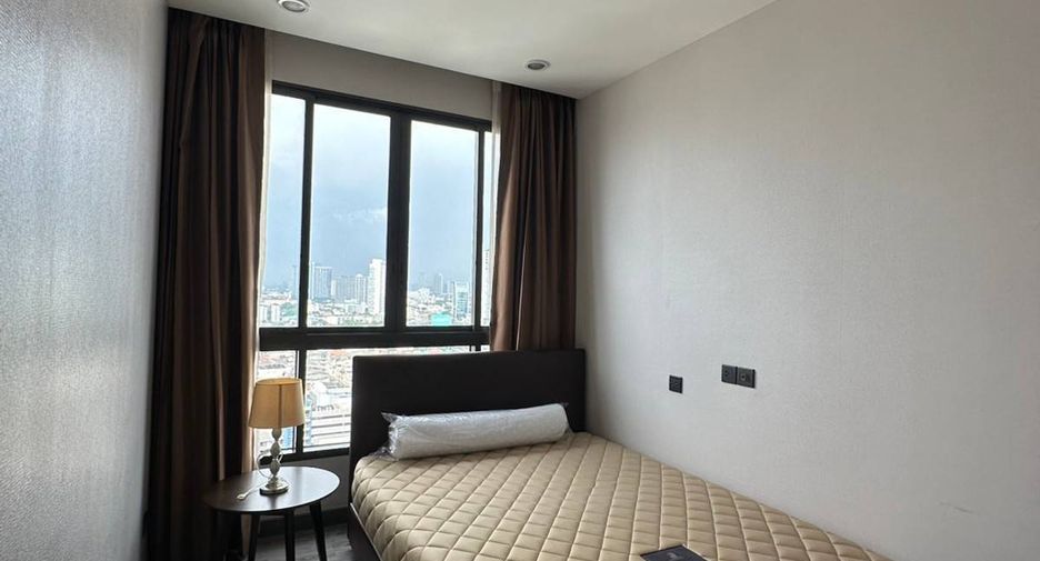 For rent 2 bedrooms condo in Bang Phlat, Bangkok