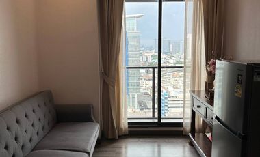 For rent 2 bedrooms condo in Bang Phlat, Bangkok