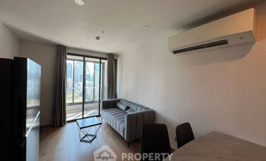For rent 2 bedrooms condo in Pathum Wan, Bangkok