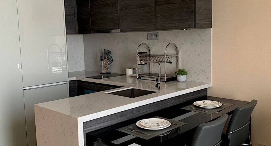 For rent 1 bed condo in Watthana, Bangkok