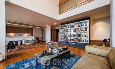 For rent 3 bedrooms condo in Sathon, Bangkok