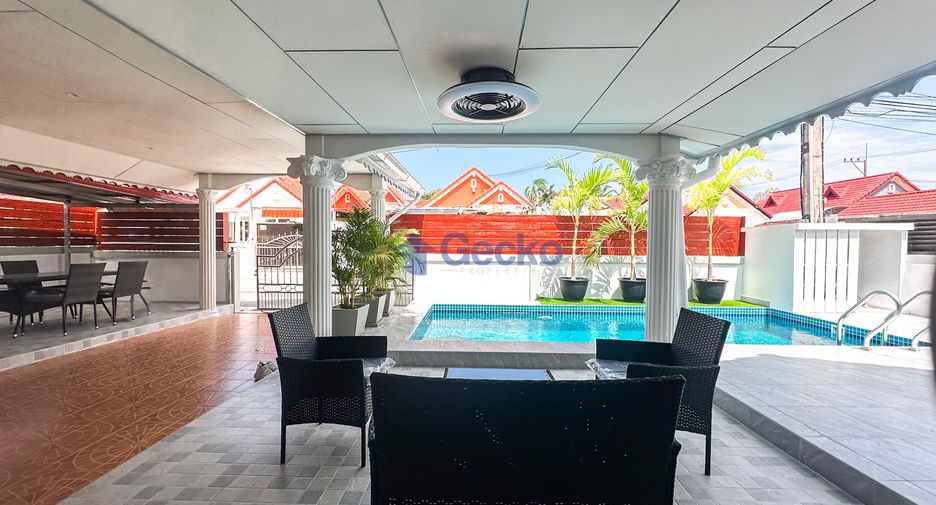 For sale 4 bedrooms house in East Pattaya, Pattaya