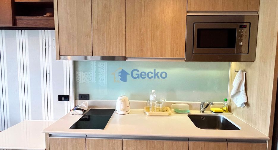 For sale 1 bed condo in Pratumnak, Pattaya