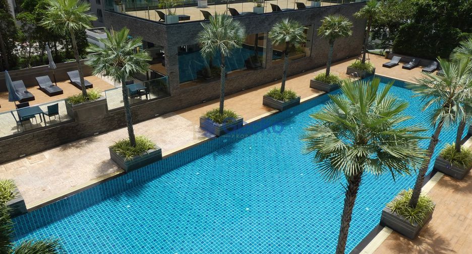 For sale 1 bed condo in Pratumnak, Pattaya