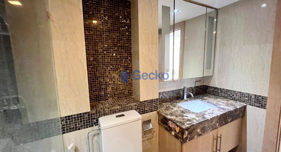 For sale 1 bed condo in Pratumnak, Pattaya