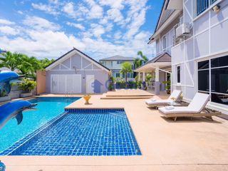 For rent and for sale 6 bedrooms house in Bang Lamung, Chonburi