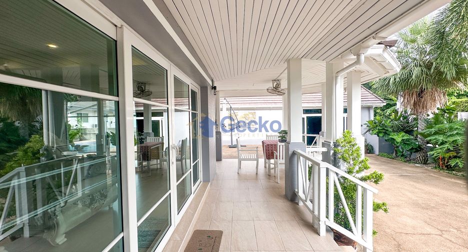 For rent and for sale 6 bedrooms house in East Pattaya, Pattaya