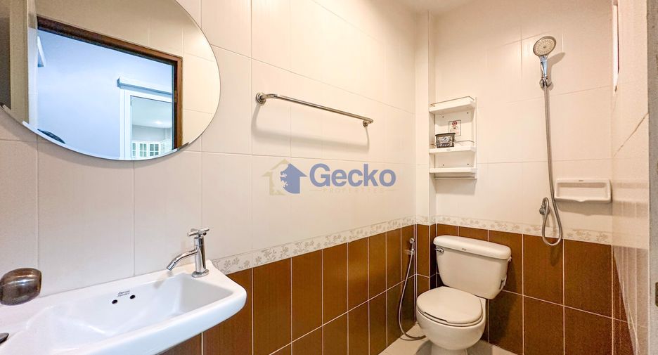 For rent and for sale 6 bedrooms house in East Pattaya, Pattaya