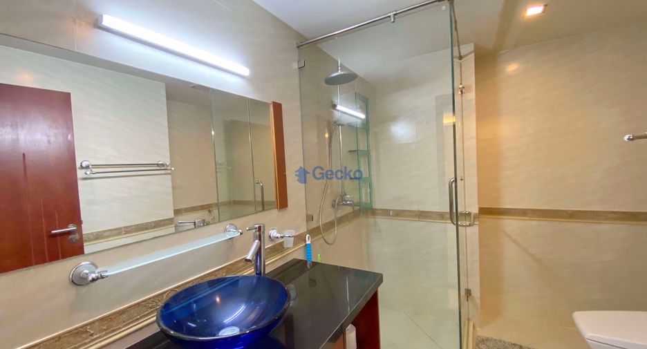 For rent 2 bedrooms condo in South Pattaya, Pattaya