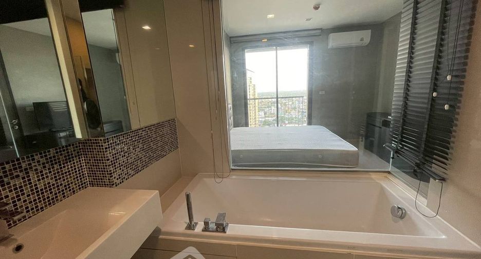For rent 1 bed condo in Khlong Toei, Bangkok