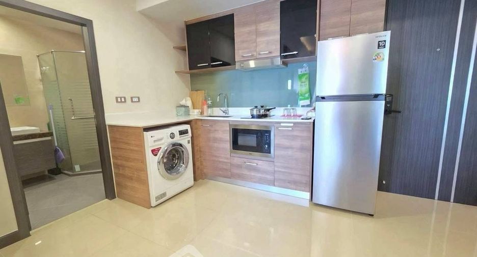 For rent 2 bedrooms condo in Jomtien, Pattaya