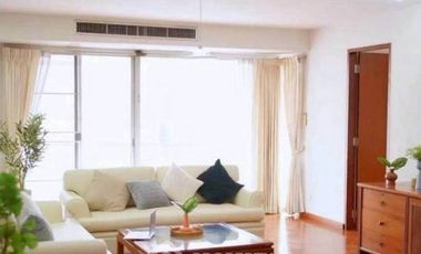 For rent 3 ベッドルーム apartment in Khlong Toei, Bangkok