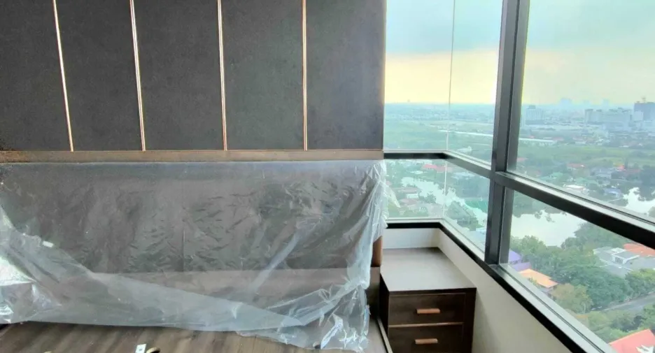 Condo en venta de 2 habitaciones en Bang Phli, Samut Prakan