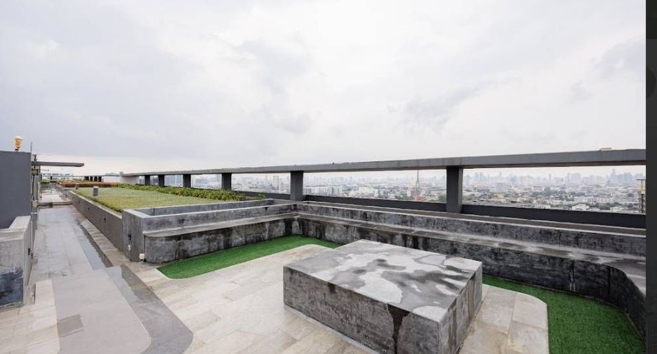 For sale 1 bed condo in Bang Phlat, Bangkok
