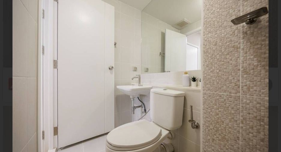 For sale 1 bed condo in Bang Phlat, Bangkok