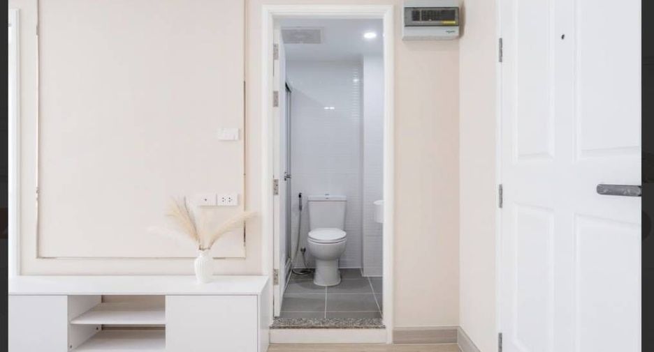 For sale 1 bed condo in Bang Khen, Bangkok