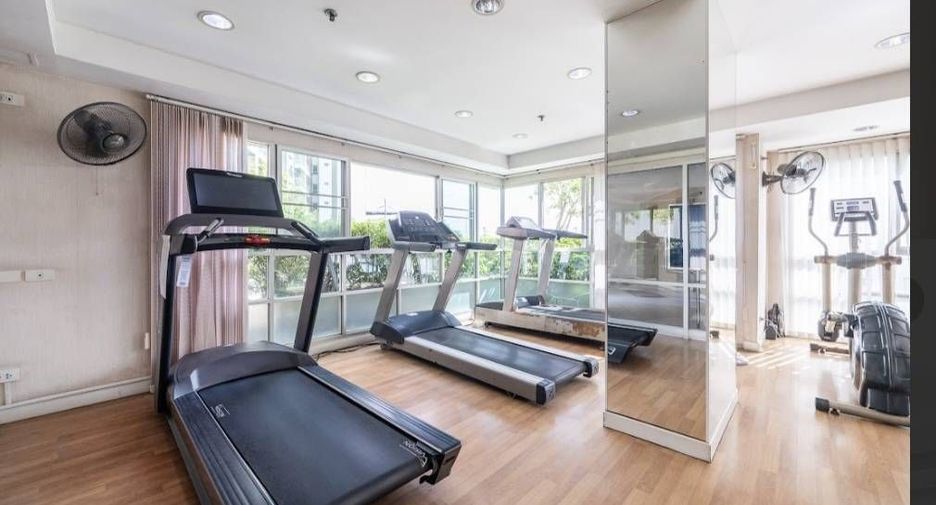For sale 1 bed condo in Bang Khen, Bangkok