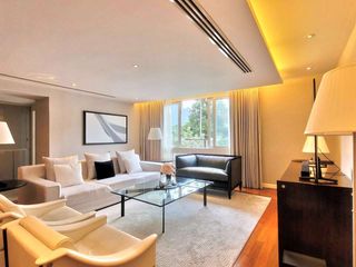 Wohnung zur Miete mit 3 Zimmer in Watthana, Bangkok
