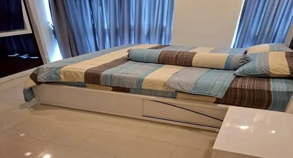 For sale 3 bedrooms condo in South Pattaya, Pattaya