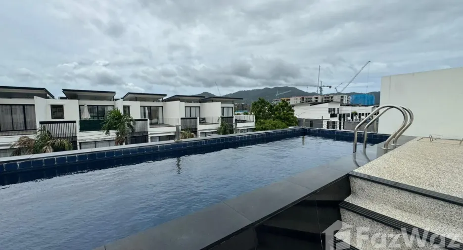 For sale 5 bedrooms villa in Thalang, Phuket