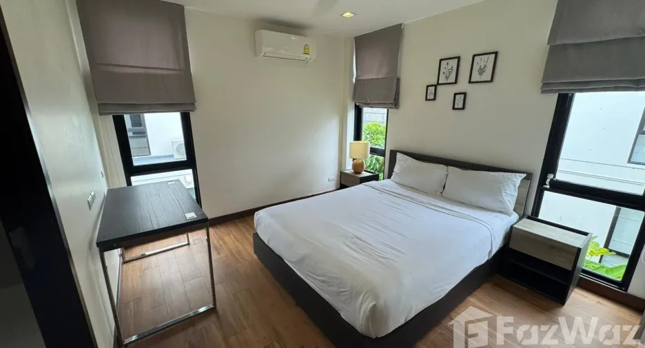 For sale 5 bedrooms villa in Thalang, Phuket