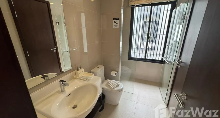 For sale 5 bedrooms villa in Thalang, Phuket