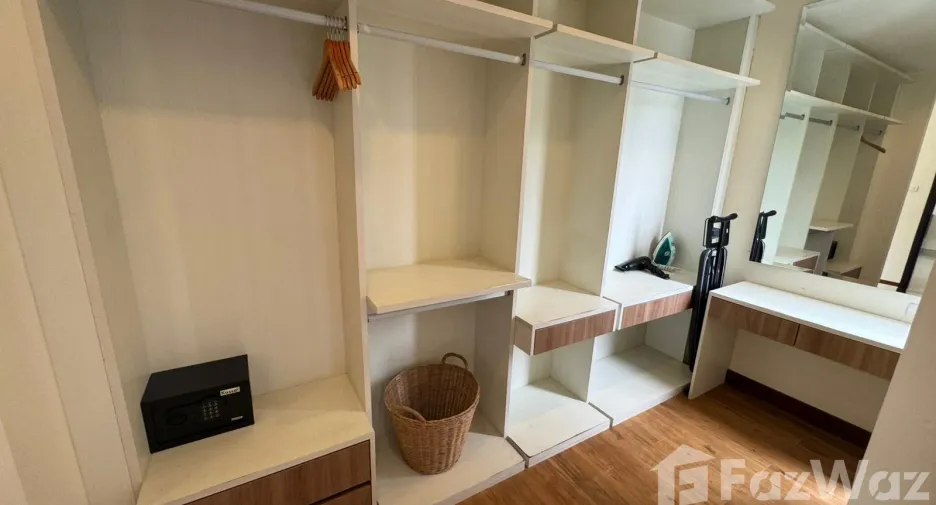 For sale 5 bedrooms villa in Thalang, Phuket