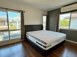 For sale 3 bedrooms house in San Kamphaeng, Chiang Mai