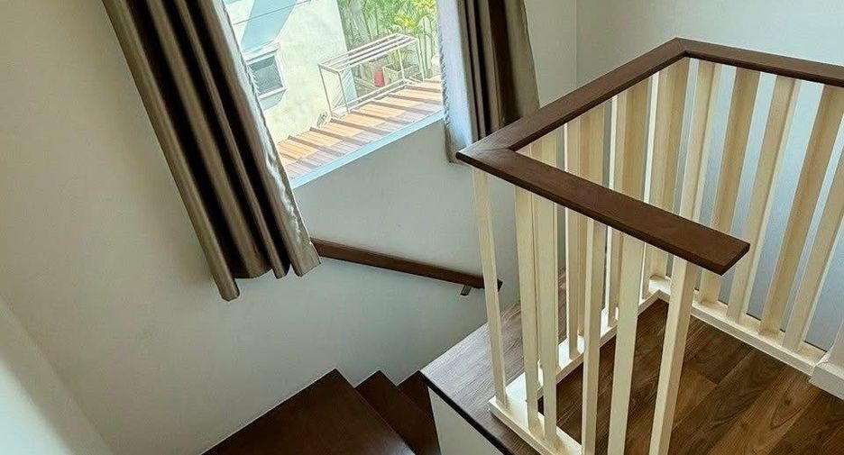 À vendre 3 chambres maison à San Kamphaeng, Chiang Mai
