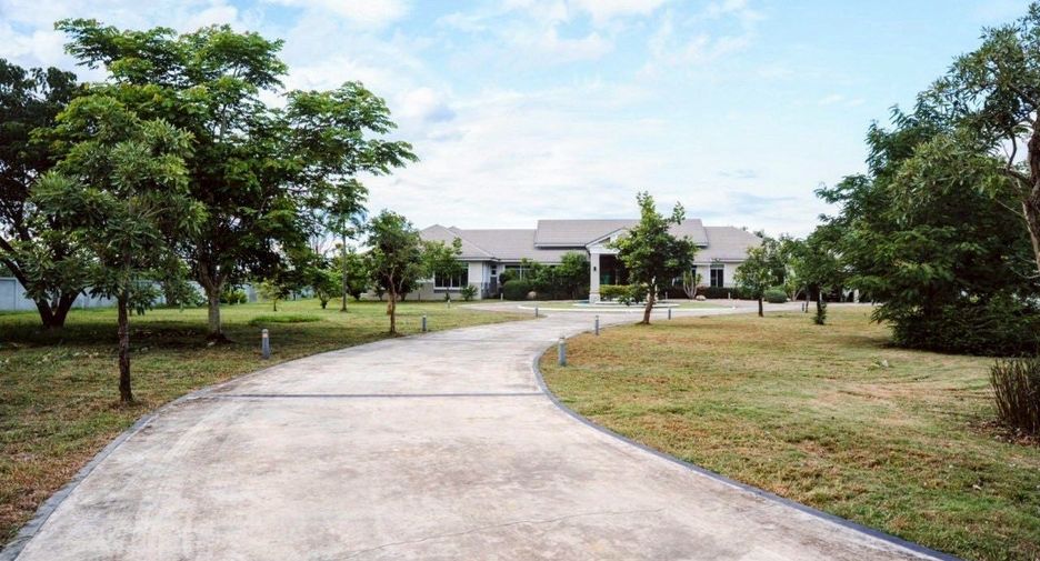 Villa zum Kauf und zur Miete mit 6 Zimmer in Doi Saket, Chiang Mai