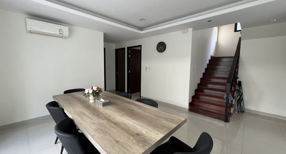 For sale 5 bedrooms villa in Thalang, Phuket
