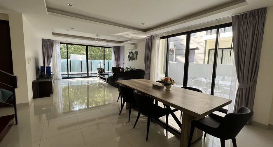 For sale 5 bedrooms villa in Thalang, Phuket