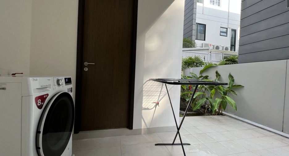 For sale 5 bedrooms villa in Thalang, Phuket