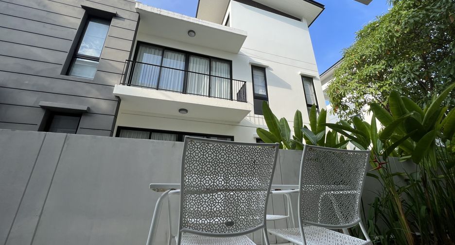 For sale 5 bedrooms villa in Thalang, Phuket