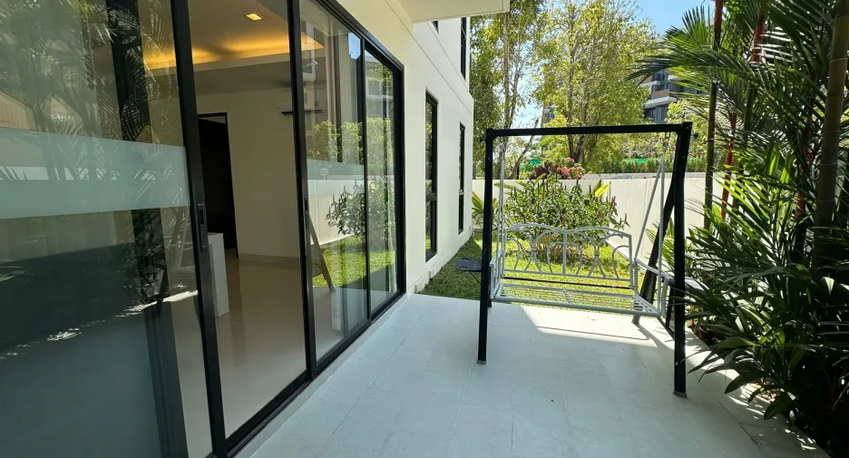 For sale 5 bedrooms villa in Thalang, Phuket
