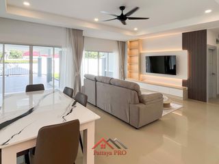 Haus zum Kauf mit 4 Zimmer in Bang Lamung, Chonburi