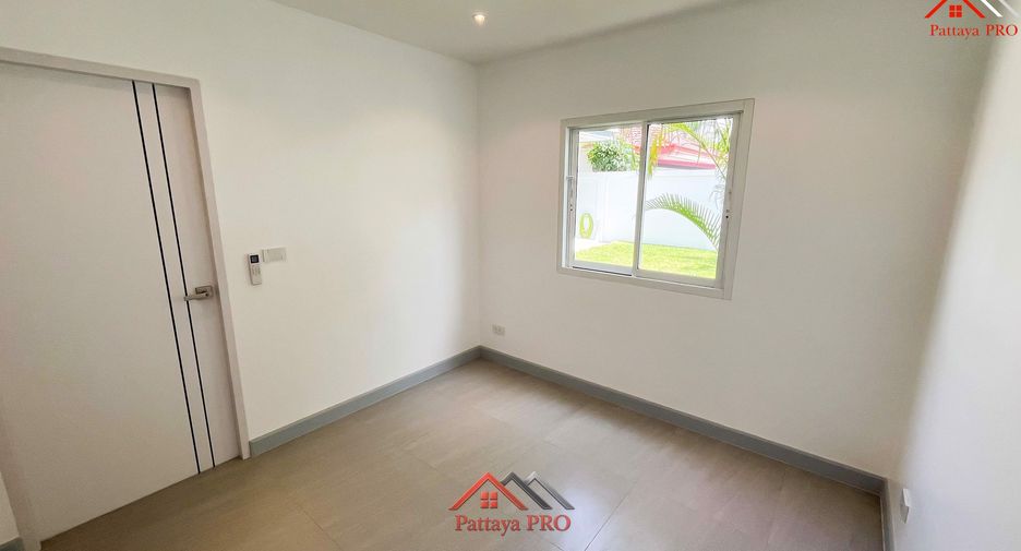 Haus zum Kauf mit 4 Zimmer in Huay Yai, Pattaya