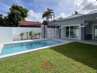 Haus zum Kauf mit 4 Zimmer in Bang Lamung, Chonburi