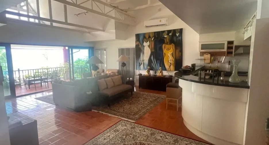 For sale 2 bedrooms condo 