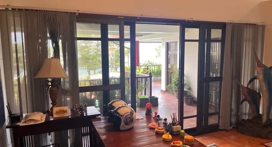 For sale 2 bedrooms condo 