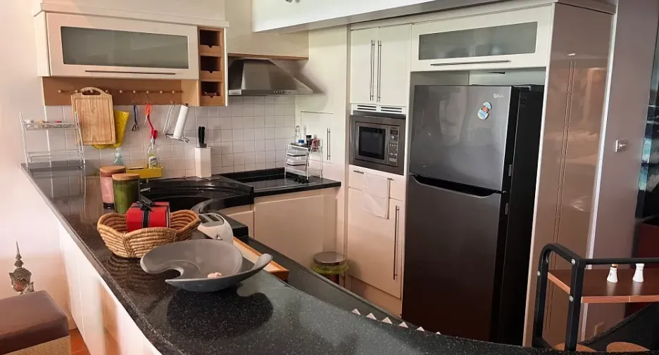 For sale 2 bedrooms condo 