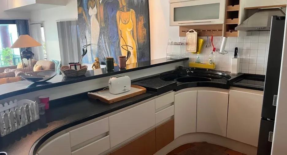 For sale 2 bedrooms condo 