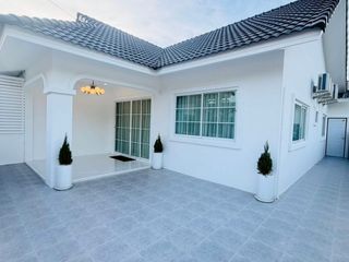 Haus zum Kauf mit 2 Zimmer in Bang Lamung, Chonburi