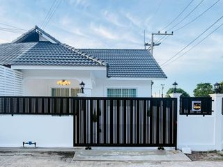 Haus zum Kauf mit 2 Zimmer in Bang Lamung, Chonburi