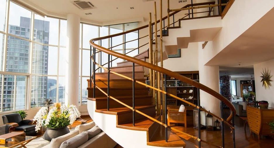 Wohnung zum Kauf und zur Miete mit 5 Zimmer in Watthana, Bangkok
