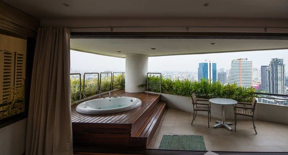 Wohnung zum Kauf und zur Miete mit 5 Zimmer in Watthana, Bangkok