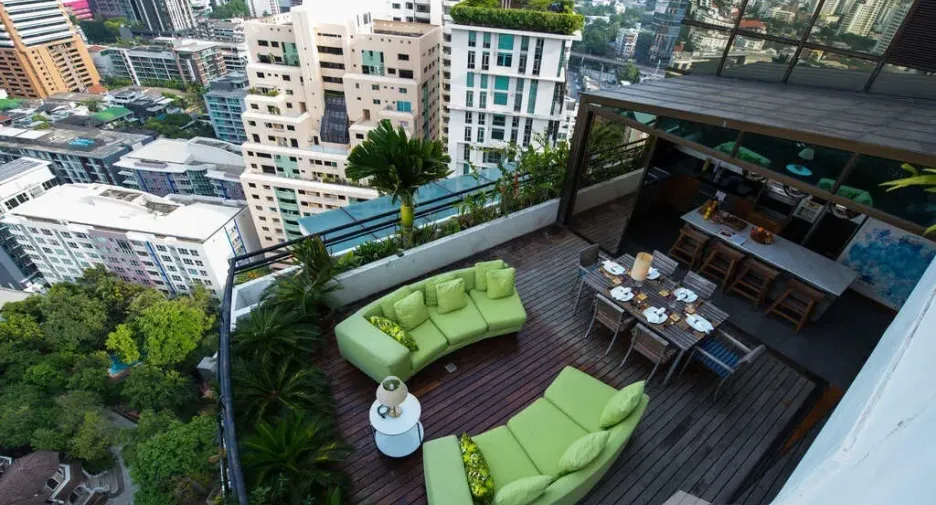 For sale and for rent 5 bedrooms condo in Watthana, Bangkok