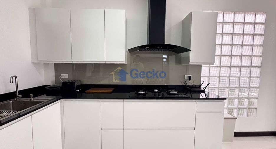 Casa en venta de 4 habitaciones en Sattahip, Chonburi