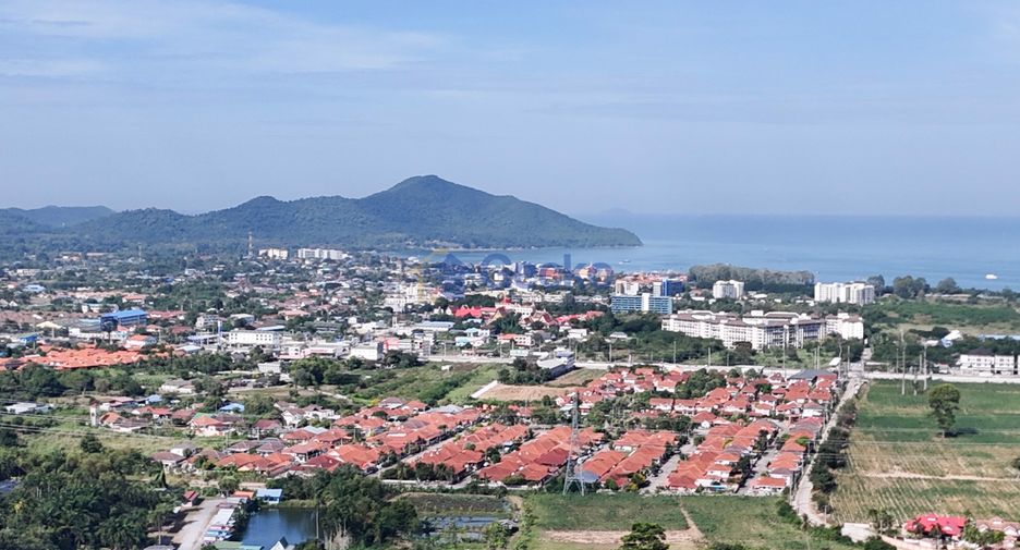 Casa en venta de 4 habitaciones en Sattahip, Chonburi